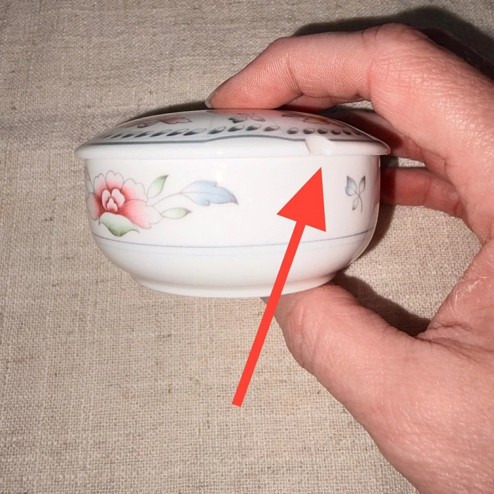 Villeroy‎ & Boch Nanking Bone China Covered Trinket Box Floral
